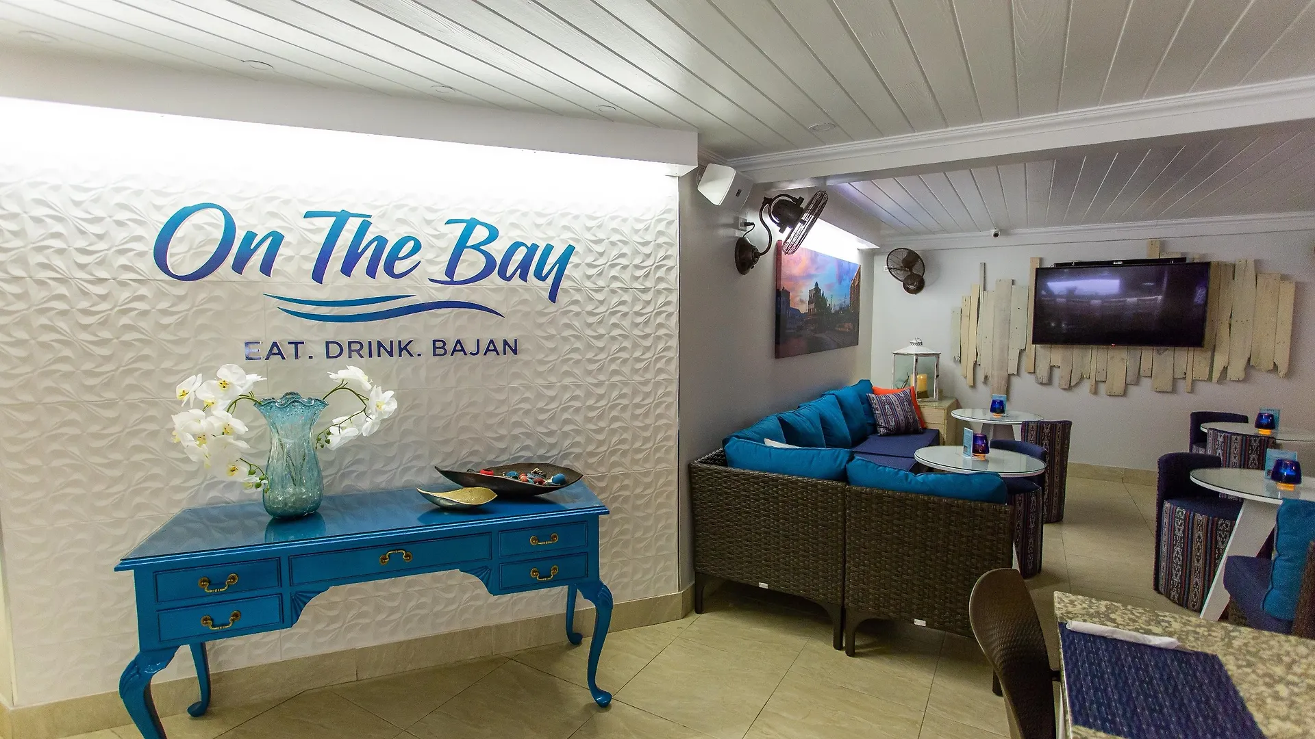 ***  Yellow Bird Hotel Christ Church Barbados